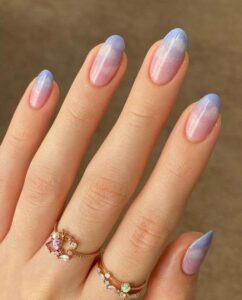 Cloud Gradient Soft & Dreamy Nails